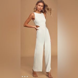 Moments to Remember White Sleeveless Wide-Leg Cutout Jumpsuit, size small